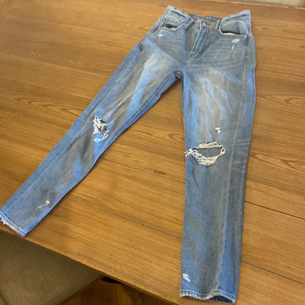 American eagle distressed jeans size 2 long